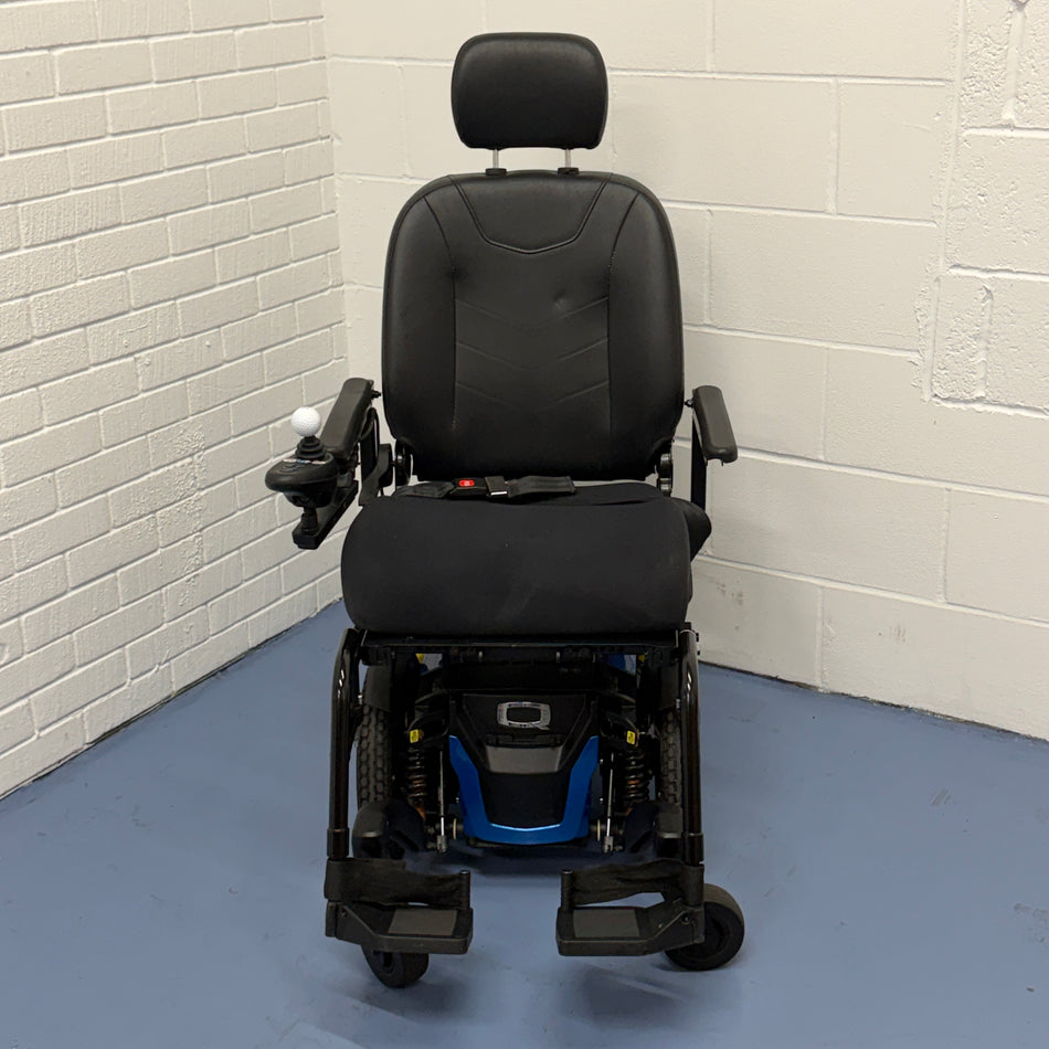 Pride Quantum Edge 3 Stretto 6 Mph Powered Electric Wheelchair