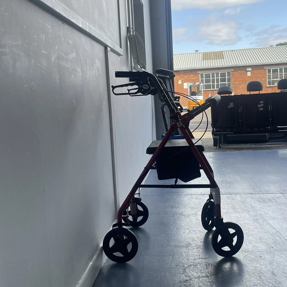 Drive R6RD59 4 Wheel Lightweight Rollator-Mobility Station