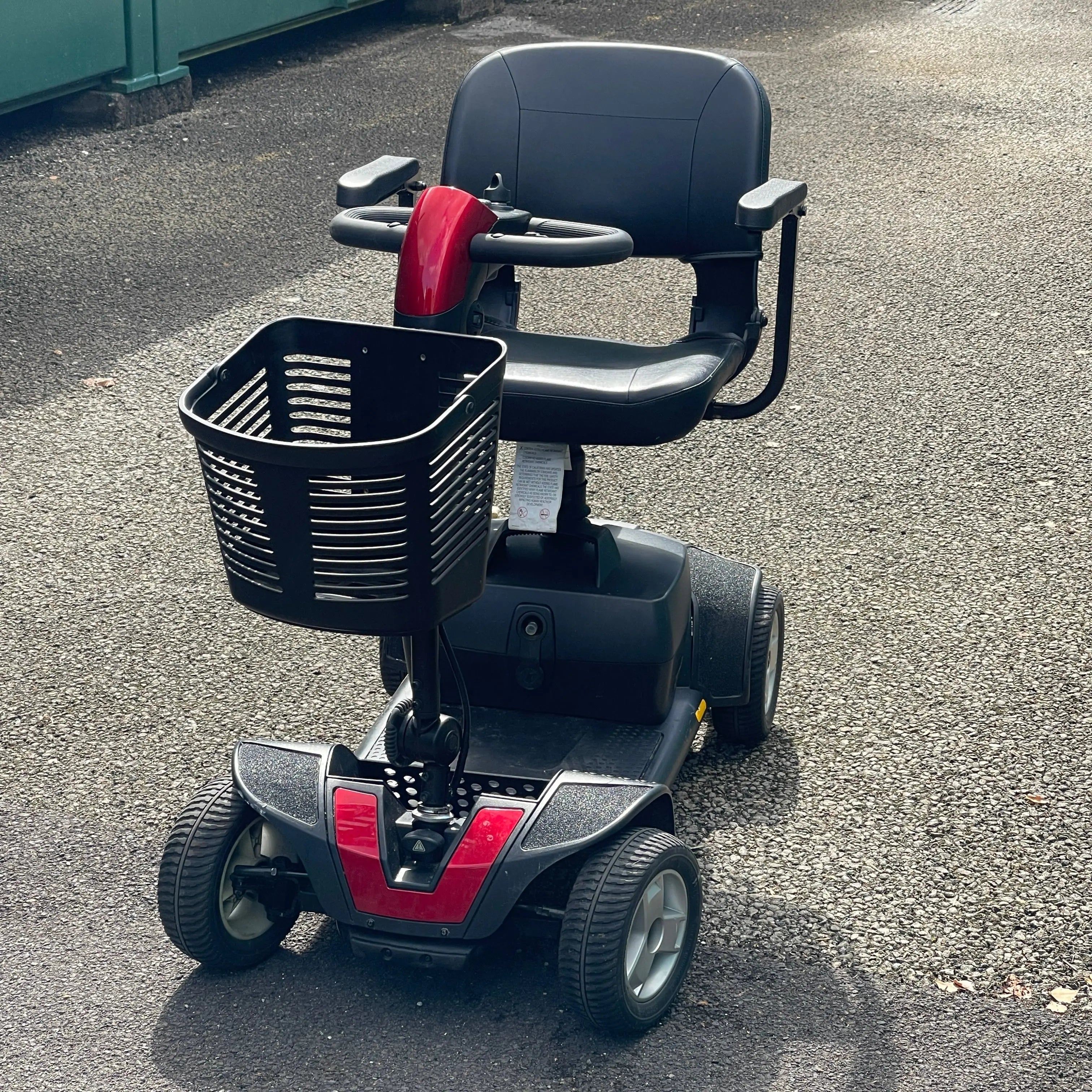 Pride Go-Go Elite Traveller Sport Mobility Scooter Mobility Station