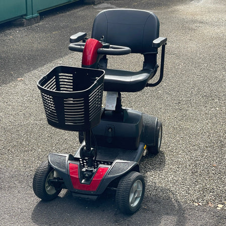 Pride Go-Go Elite Traveller Sport Mobility Scooter Mobility Station