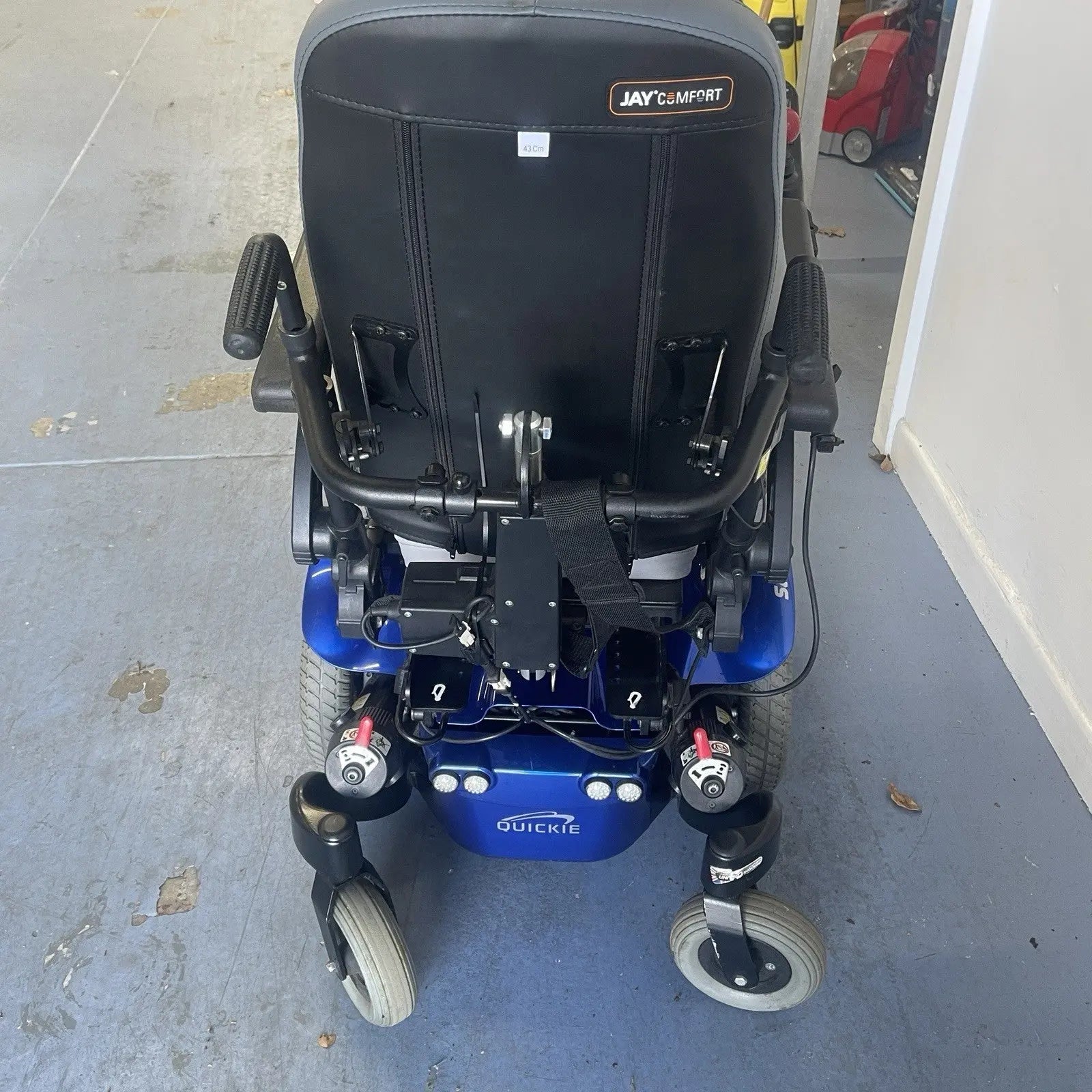 Quickie Salsa M2 Mini 6mph Powerchair Electric Tilting Footrests And Recliner Sunrise Medical