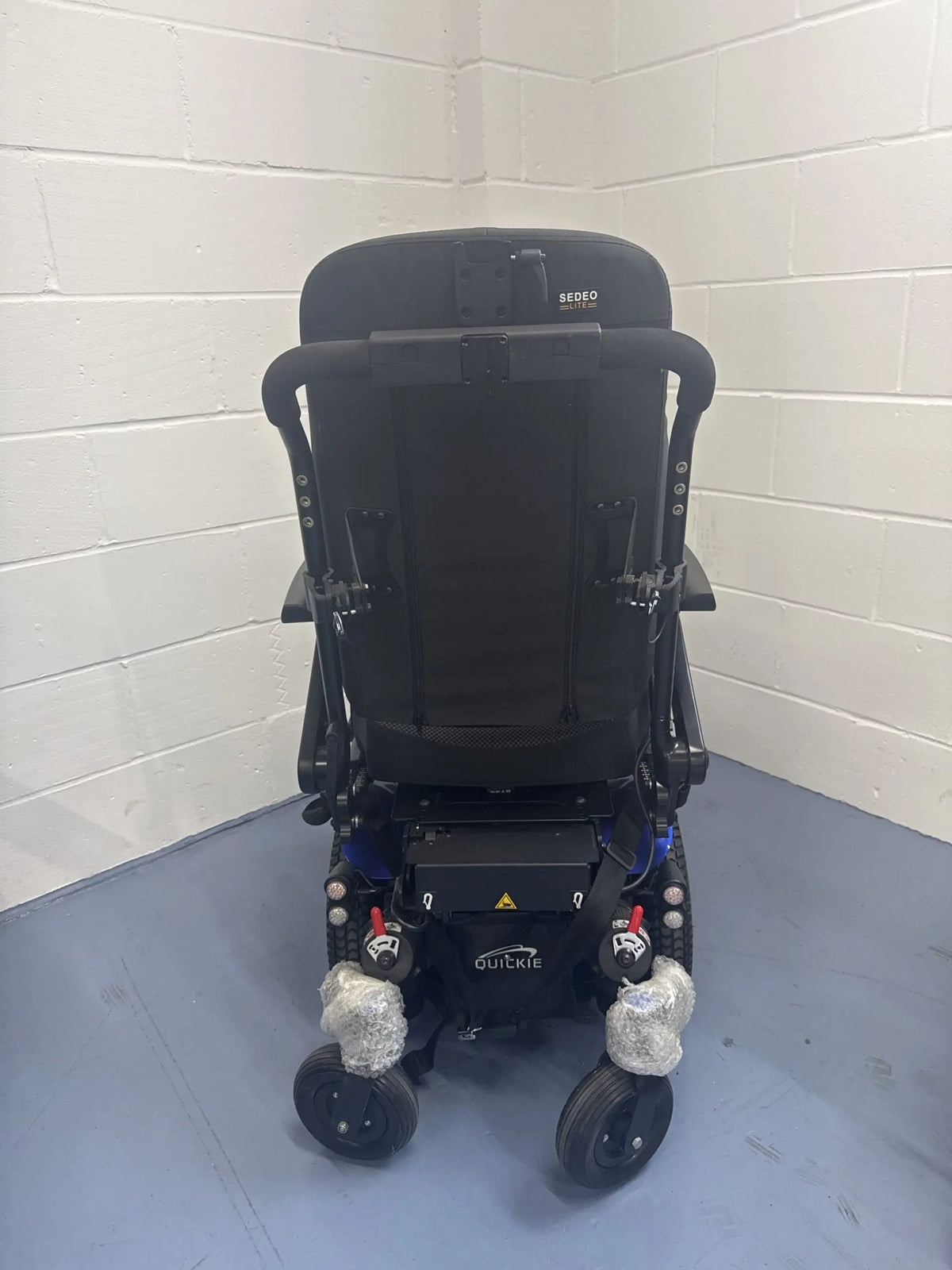 Sunrise Medical Quickie Q300 Mini Lift Tilt 6mph Sunrise Medical