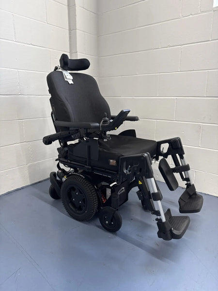 Sunrise medical Q 300 mini Powerchair brand-new cancelled order with almost every extra Sunrise Medical