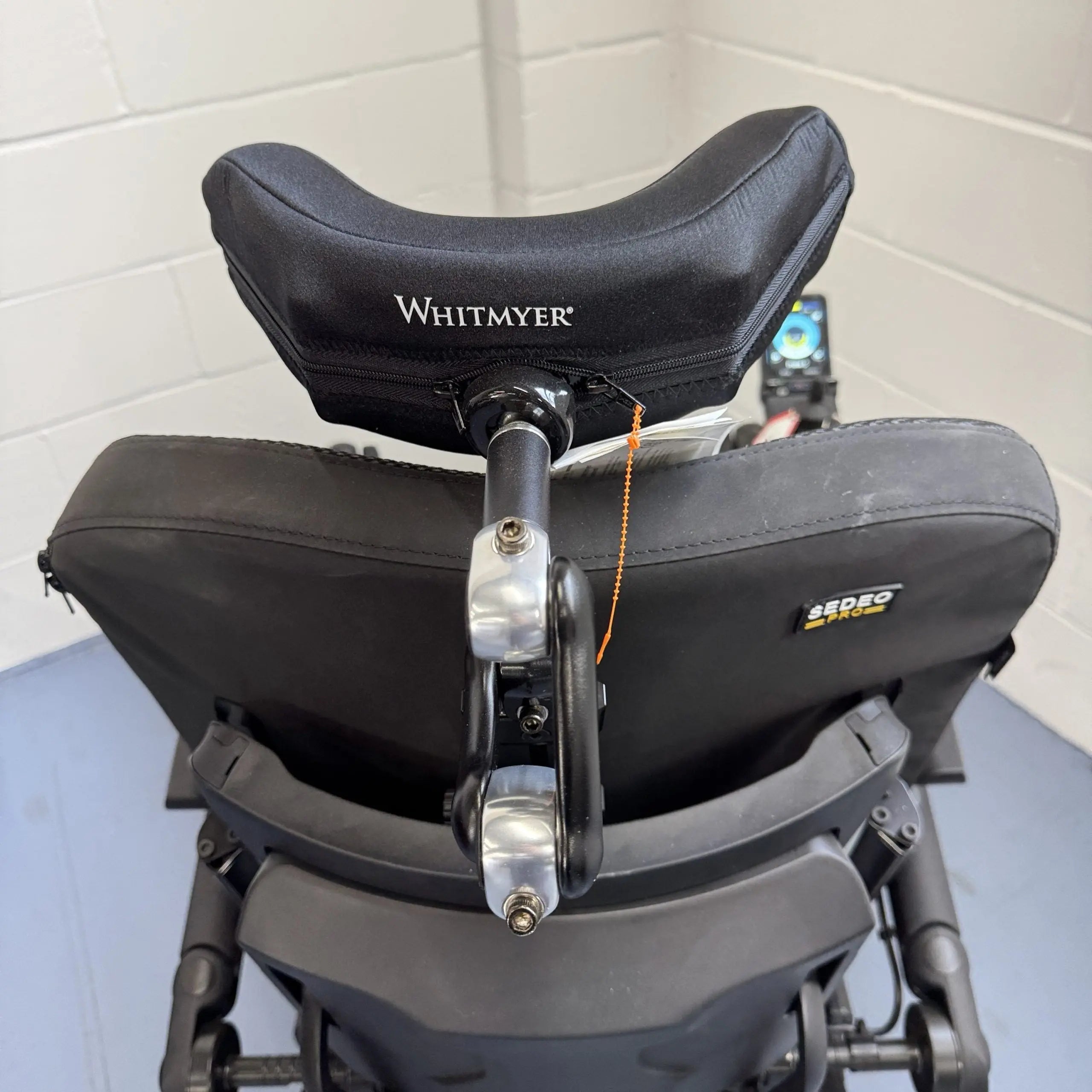 Sunrise medical Q 300 mini Powerchair brand-new cancelled order with almost every extra Sunrise Medical
