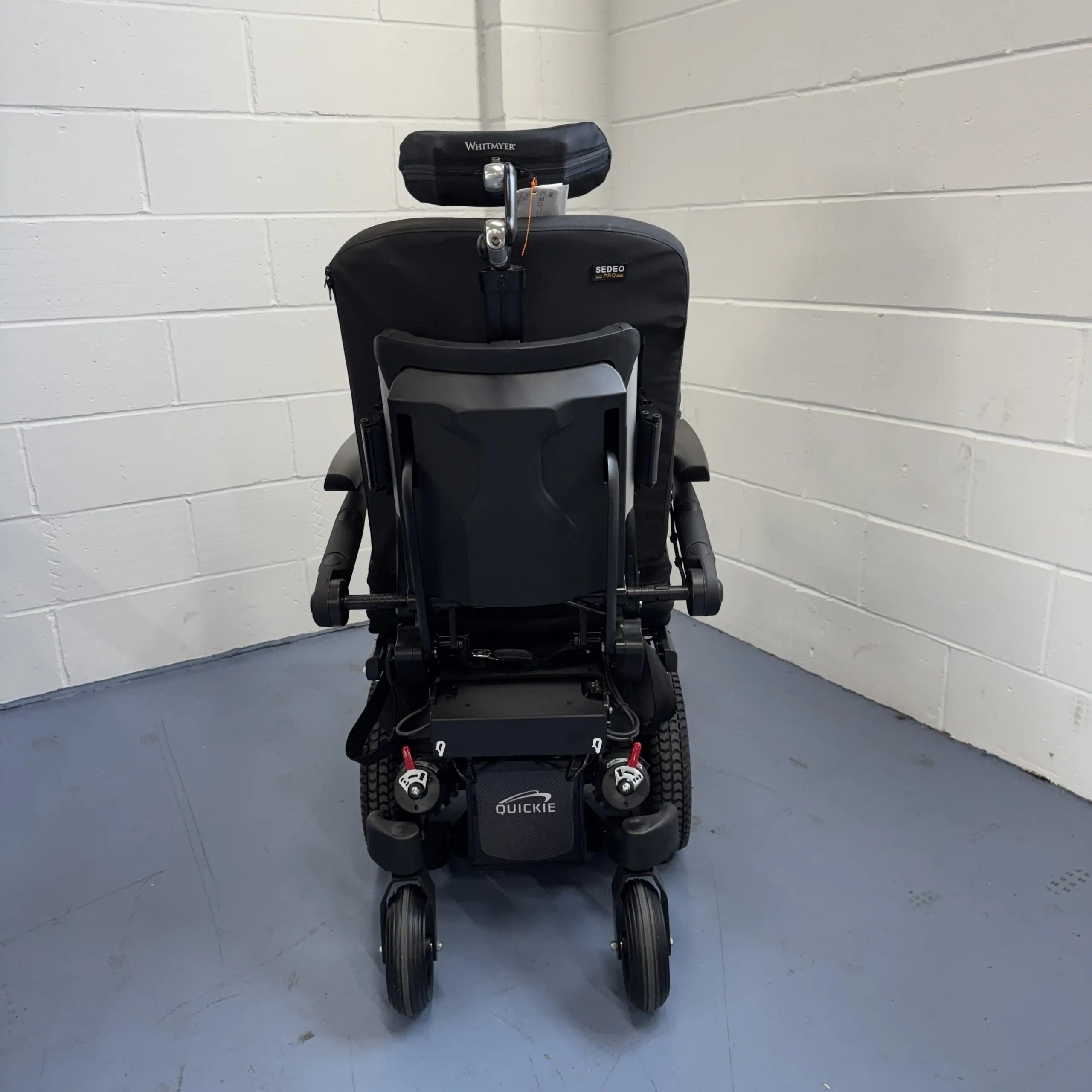 Sunrise medical Q 300 mini Powerchair brand-new cancelled order with almost every extra Sunrise Medical