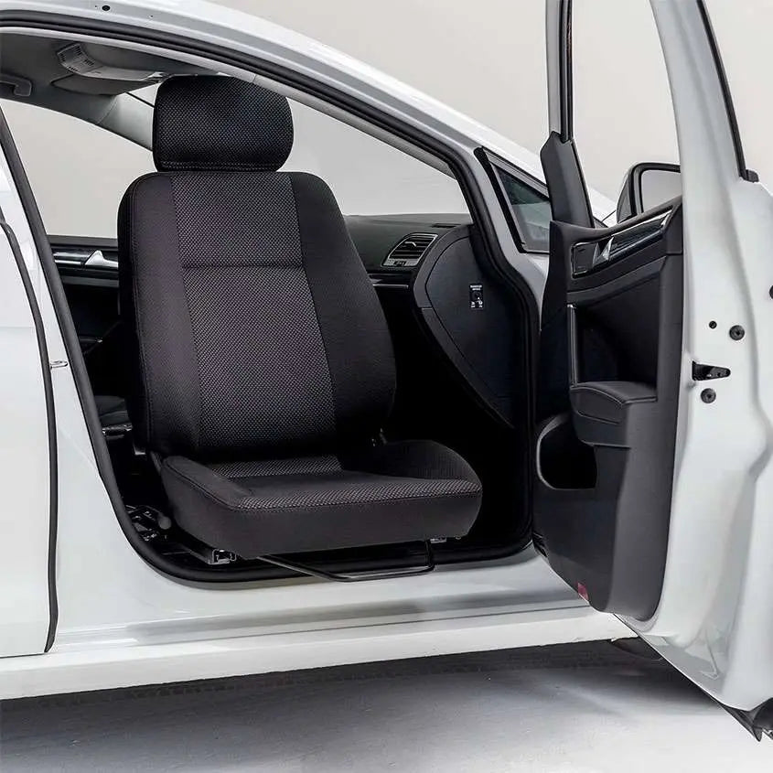 Turnout Swivel with Compact Seat Braunability