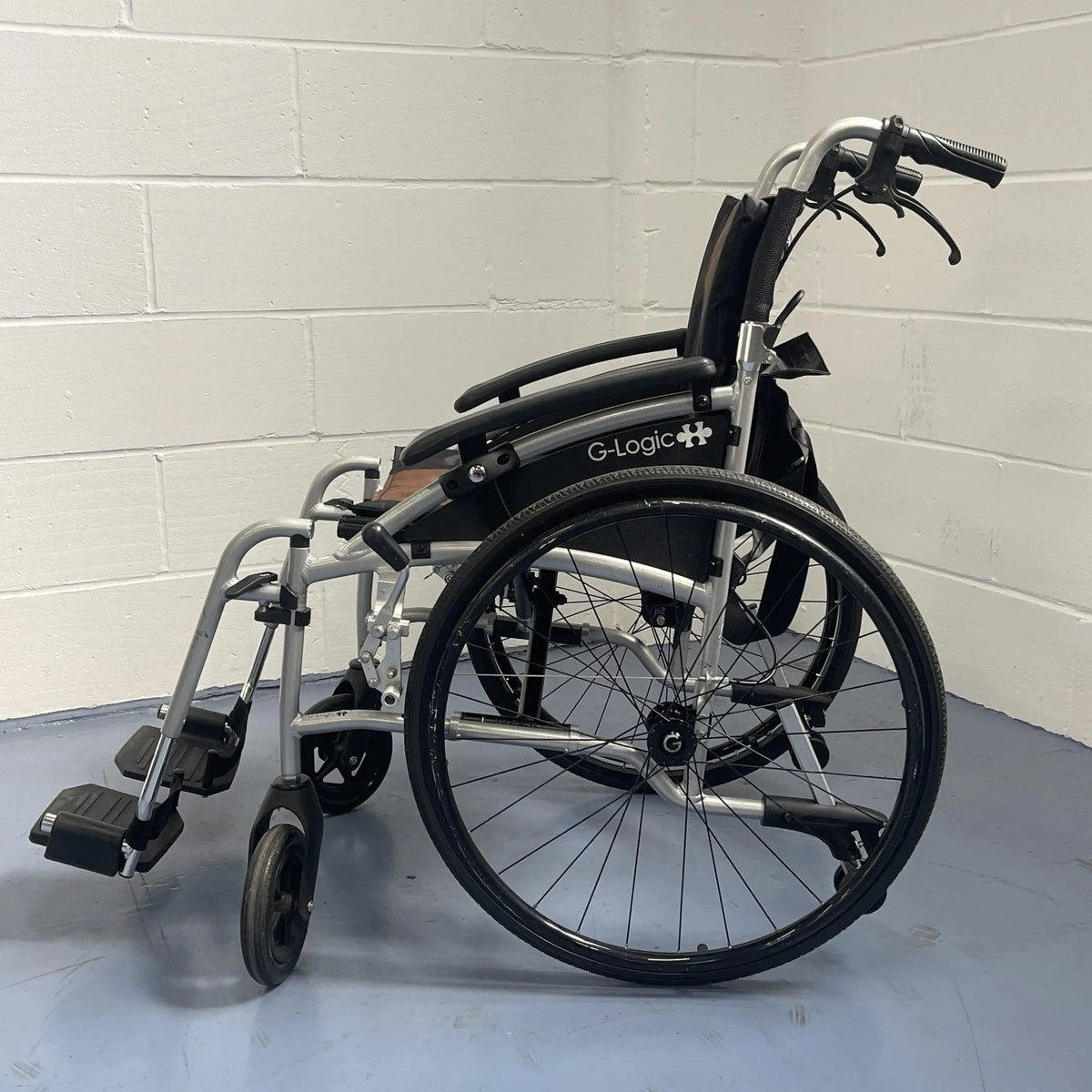 Van Os Medical Excel G Logic Self Propelled Wheelchair - 18”, Brown USED Van Os Medical