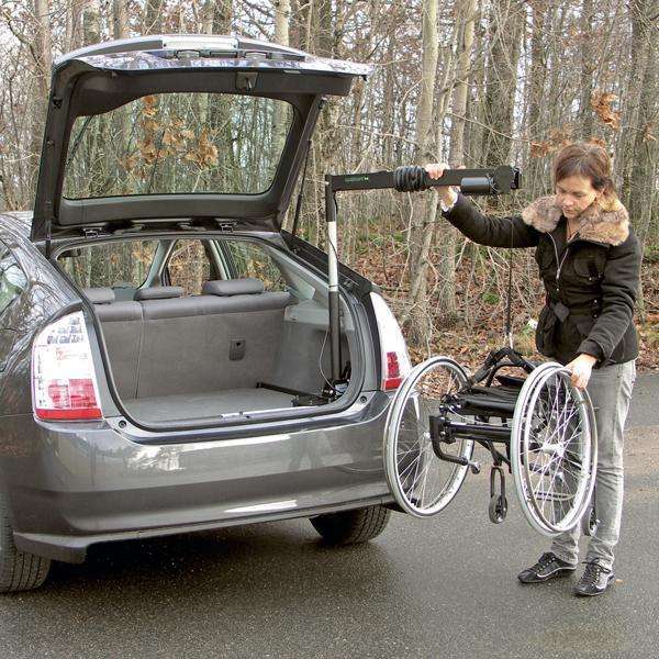 Carolift 40 Boot Hoist 40kg Boot Hoists Mobility Station