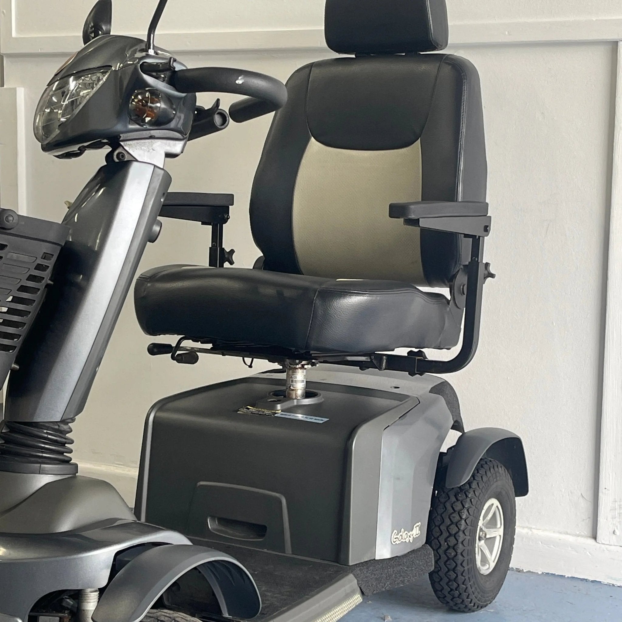 Excel Galaxy II 4 Wheel Mobility Scooter Grey USED Large Mobility Scooters Mobility Station
