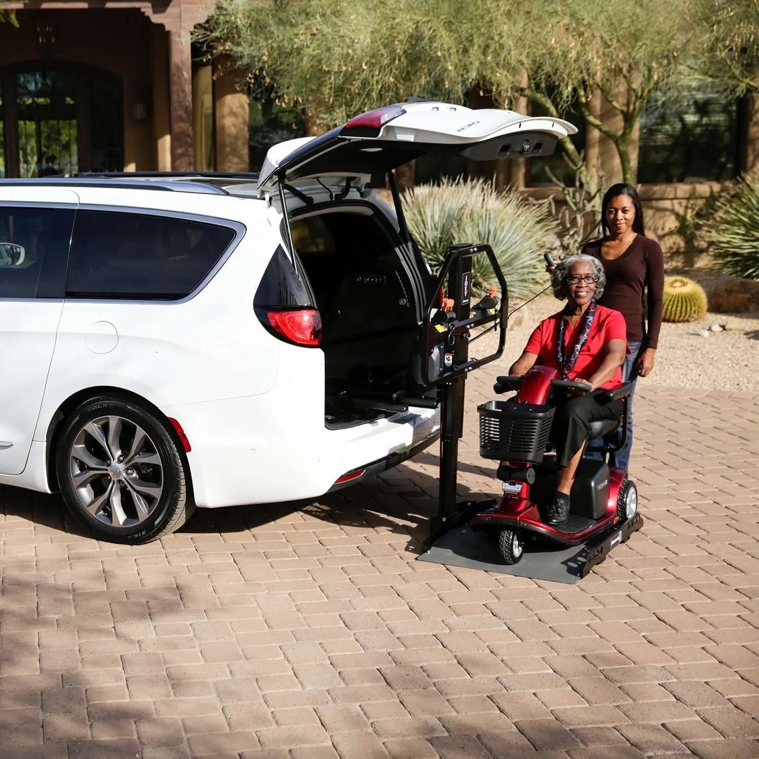 Platform Joey Lift Boot Hoists Mobility Station