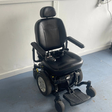 Pride jazzy J600ES Powerchair Black USED Powered Wheelchairs Mobility Station