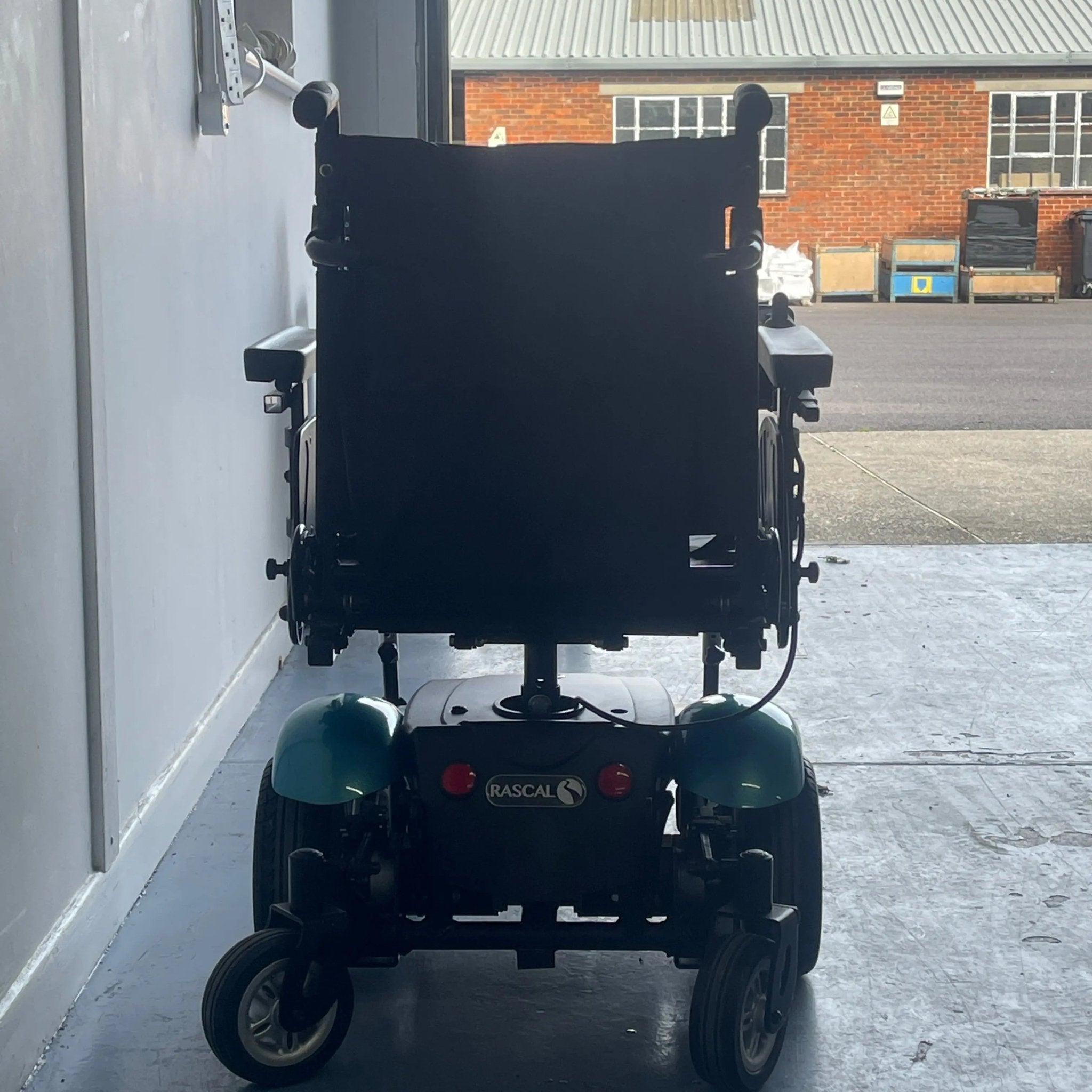 Rascal Rialto Mini P327 Powered Wheelchair Blue USED rascal Mobility Station