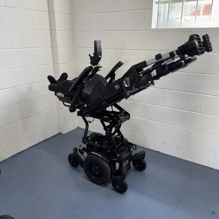 Sunrise medical Q 300 mini Powerchair brand - new cancelled order with almost e... Powered Wheelchairs Mobility Station